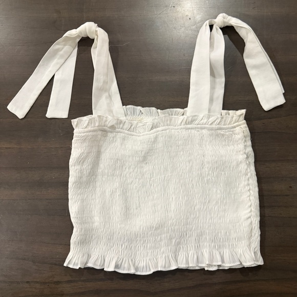 TCEC White Ruffled Crop Top - Picture 2 of 3